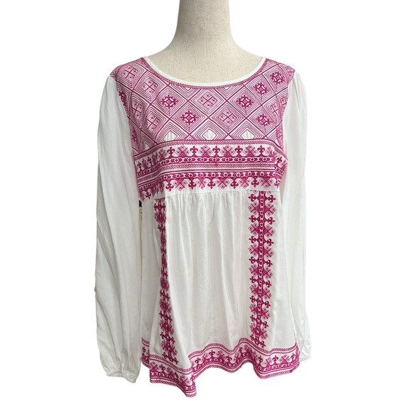 Savanna Jane Embroidered Top - Picture 1 of 6